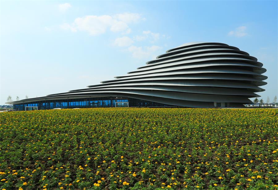 9长影世纪城中原遨游.jpg